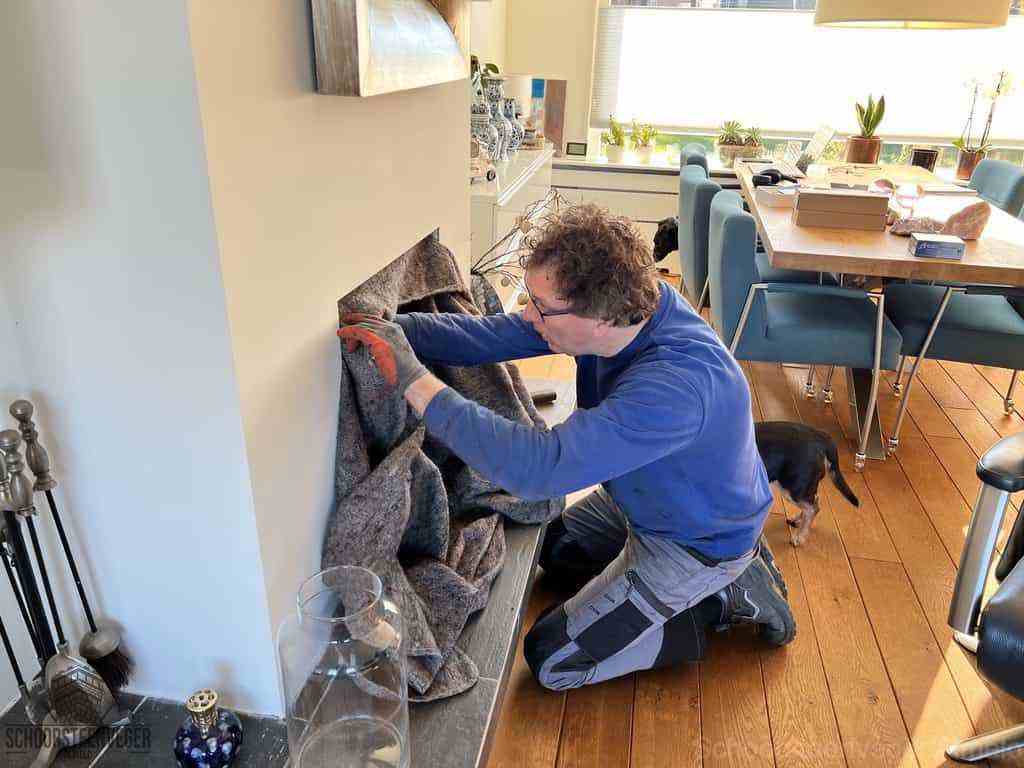 Schouwveger Almelo kleed schoorsteenreiniger Schouwveger Almelo kleed schoorsteenreiniger